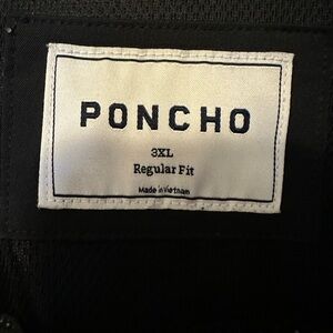 Poncho Men's Black Casual Button Down Shirt